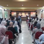 Seminar bertajuk “Transparansi, Trust, dan Partisipasi: Pondasi dalam Tata Kelola Pemerintahan yang Tangguh”, berlangsung di Ruang Penida Noor, Gedung FISIBPOL 1, Rabu (7/5/2024) (Foto: UPN Veteran Jatim)
