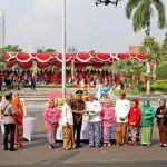 Upacara Resepsi Hari Jadi Kota Surabaya (HJKS) ke-732 di Halaman Balai Kota, Sabtu (31/5/2025).