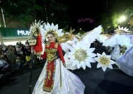 Karnaval Budaya Munas VII APEKSI 2025 di Kota Surabaya, Jumat (9/5/2025) malam.