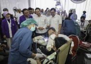 Baksos Terintegrasi dan Donor Darah di Halaman Balai Kota Surabaya pada Sabtu (17/5/2025) pagi.