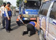 dok. Penertiban PKL dan parkir liar di Jalan Kedungdoro Surabaya.