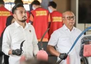 Konferensi pers ungkap kasus pengeroyokan di Mapolrestabes Surabaya, Rabu (25/6/2025) (Hum-Res)
