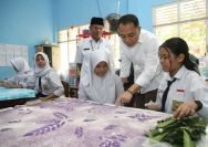 dok. Wali Kota Eri Cahyadi bersama pelajar Surabaya (Pemkot Surabaya)