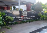 Gedung DPRD Kota Surabaya di Jalan Yos Sudarso, Kecamatan Genteng, Surabaya (dok. Surabaya Aktual)