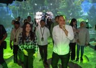 Wali Kota Surabaya Eri Cahyadi, saat meninjau wahana di Kebun Binatang Surabaya (KBS), Jumat (8/8/2025) (Foto: Pemkot Surabaya)