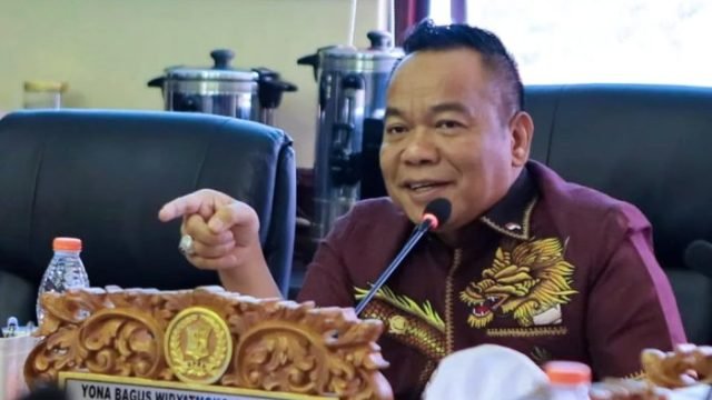 Ketua Komisi A DPRD Surabaya, Yona Bagus Widyatmoko (Istimewa)