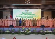 Pengukuhan Pengurus Dharma Wanita Persatuan (DWP) Surabaya masa bakti 2025-2029 di Gedung Wanita Candra Kencana, Senin (6/10/2025).